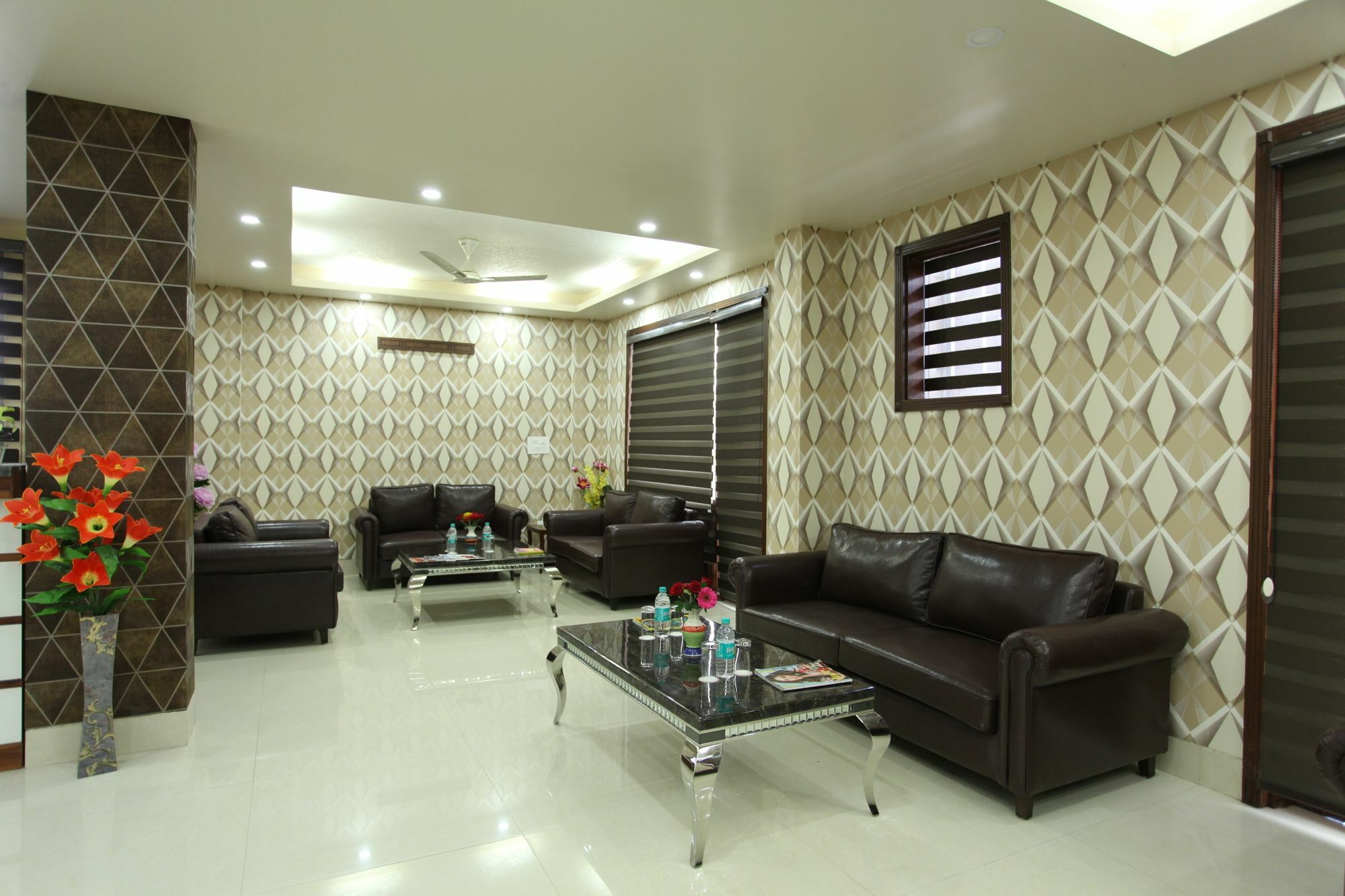 Hotel H.c Grand