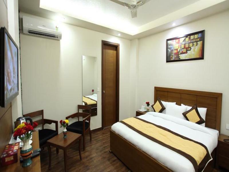 Hotel H.c Grand New Delhi